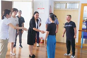 包含一条线备战战徐一云电科技，全力保级争胜的词条