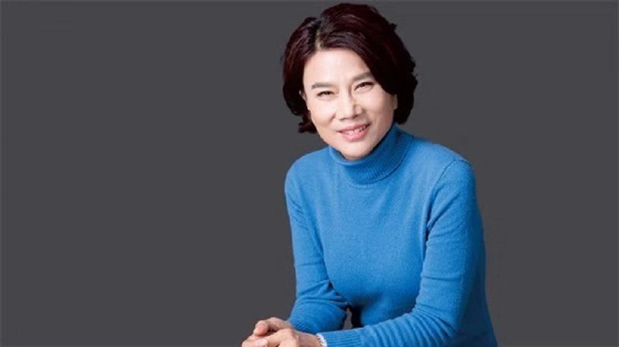 足球教练团队出现裁员潮，管理层面对现实考验的简单介绍